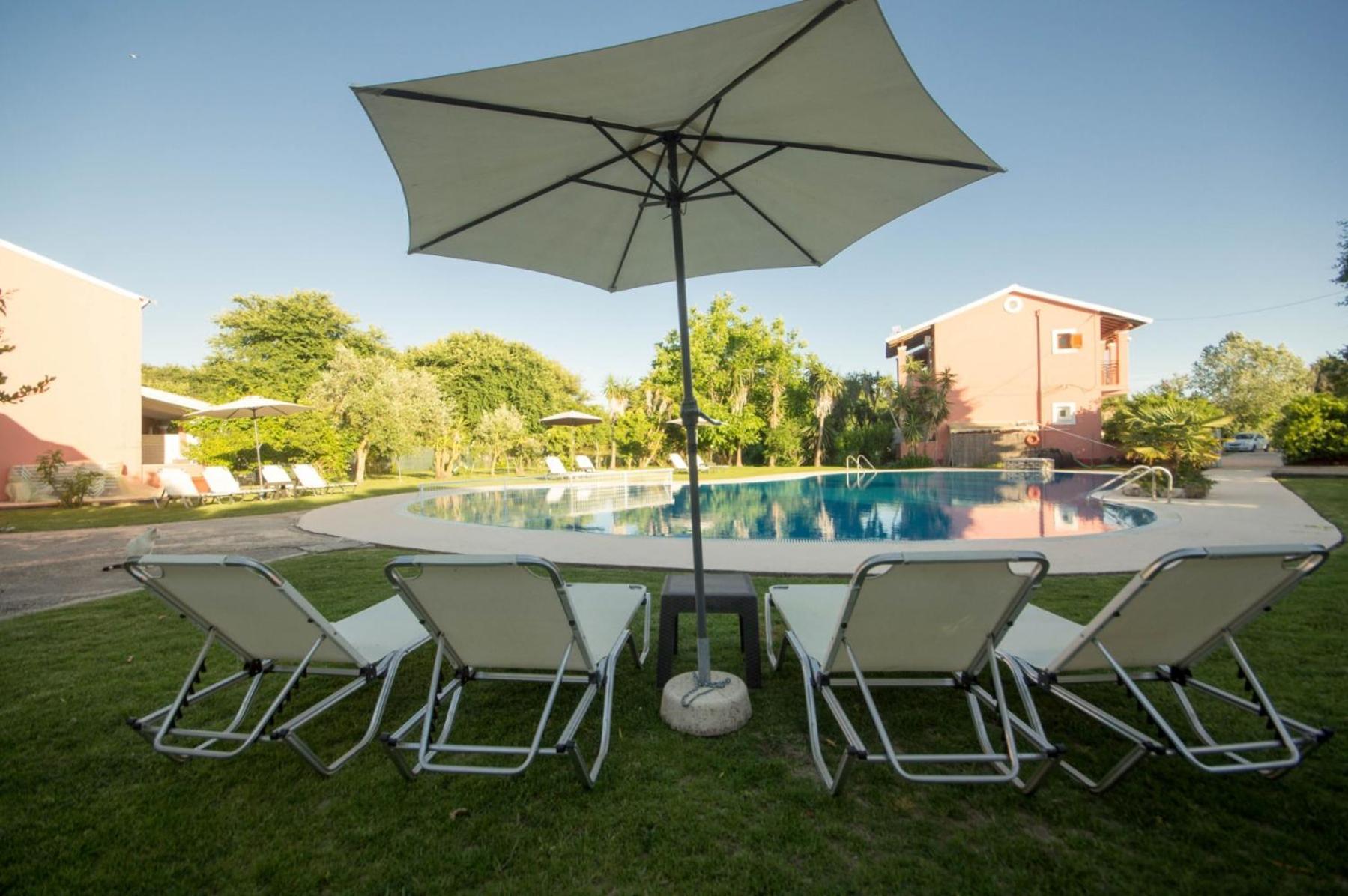 Chrysanthy Apartments Сидарион Экстерьер фото